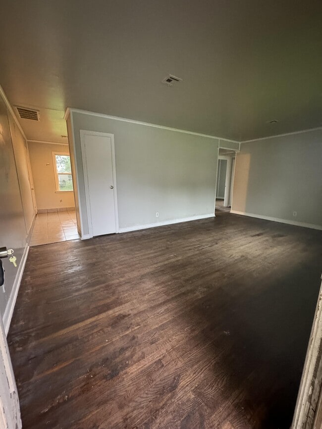 Photo - 6245 E Marshall St