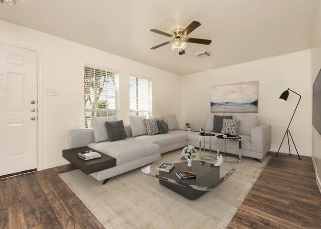 Photo - 2130 St Lucia Calle St