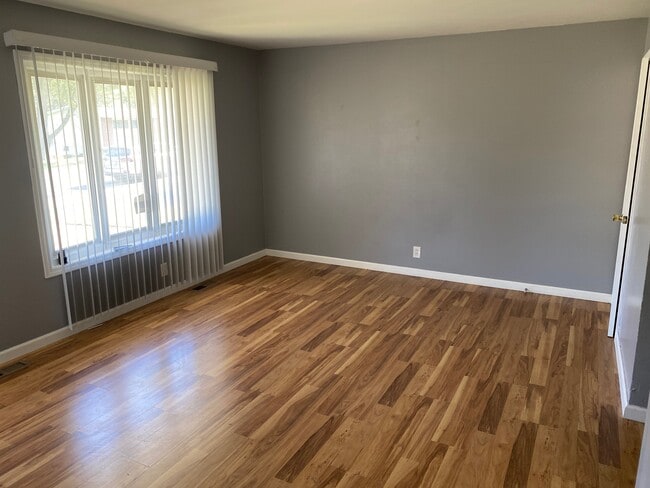 Photo - 10405 Trask Dr