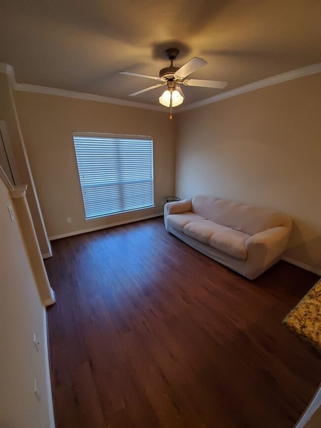 Photo - 1198 Jones-Butler Rd Unidad 1198#2604 *