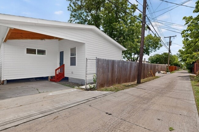Photo - 1305 NW 14th St