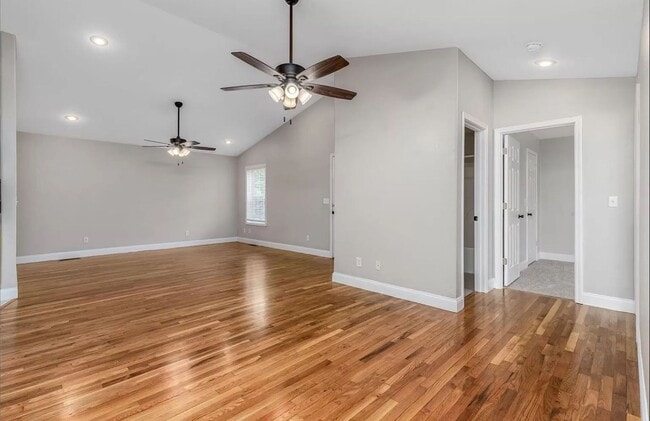 Photo - 5 Bedroom Home Located in Waynesville, MO!