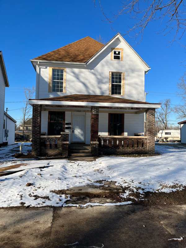 Photo - 1328 E Main St Townhome