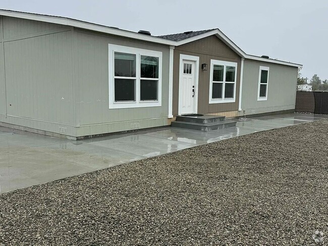 Building Photo - brand-new manufactured home for rent