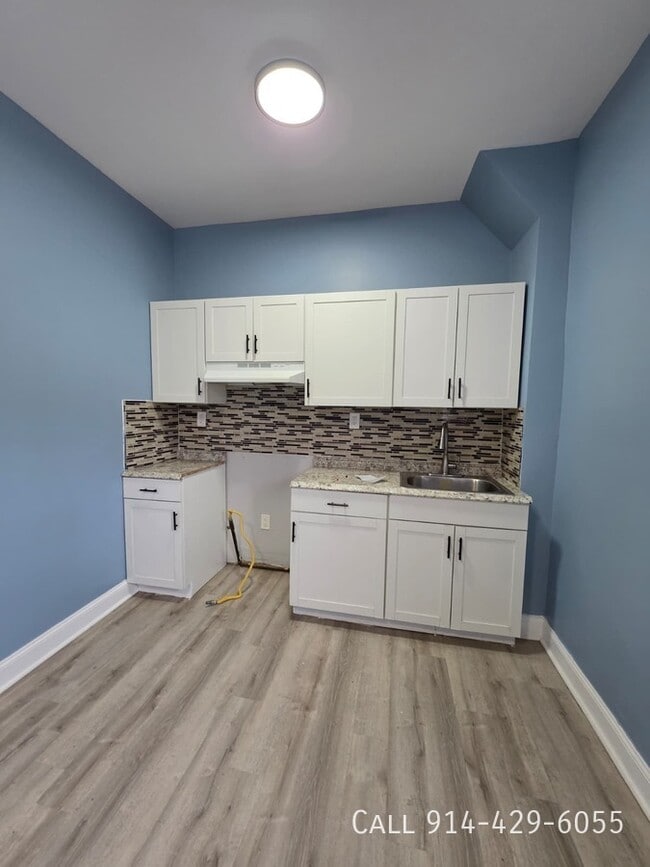 Photo - 194 1/2 Buena Vista Ave-