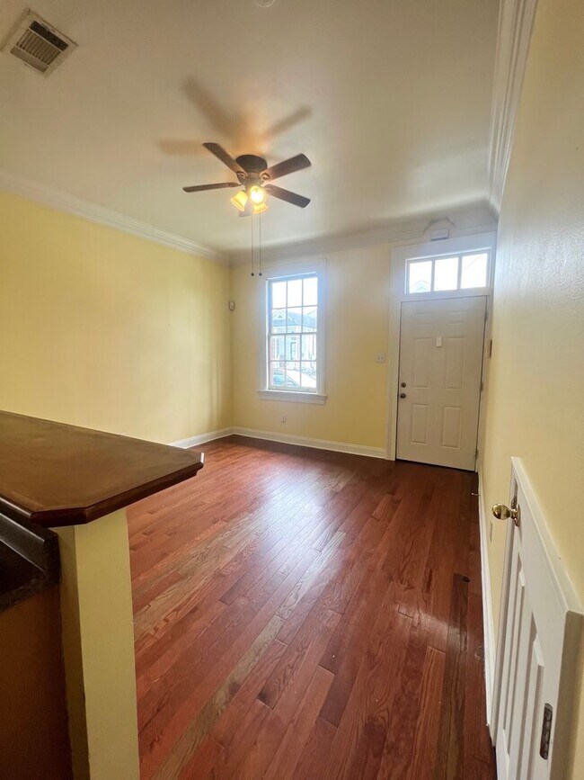 Photo - 150-150 Millaudon St Unit 150