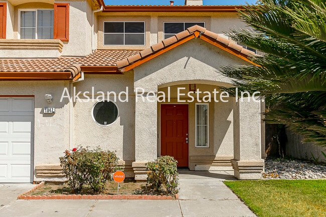 Photo - 1847 Crom St