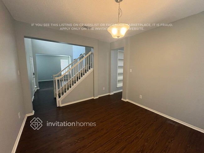 Photo - 6805 Dougal Ave