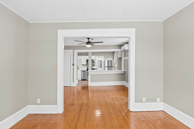 1216 Williamson St Unit 2