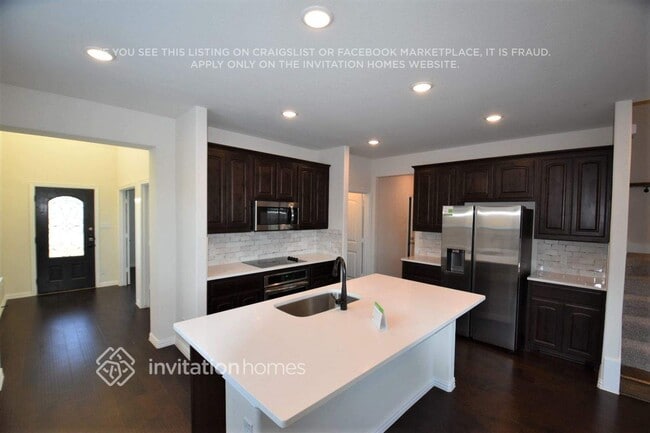 Photo - 1504 Smoke Signal Ln