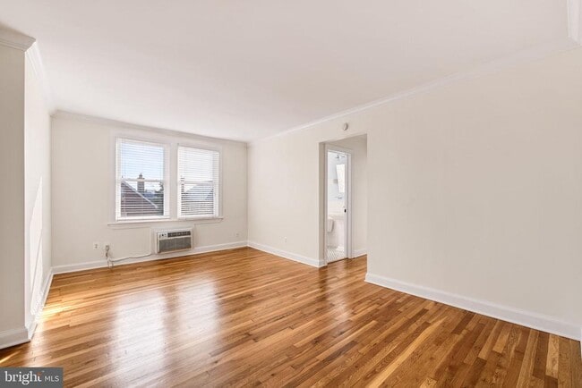 Photo - 922 S Washington St Unit 306