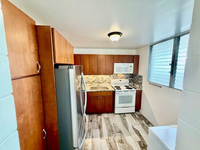Photo - Ilima West Apts/2BD /1BA /1PK Unit 209