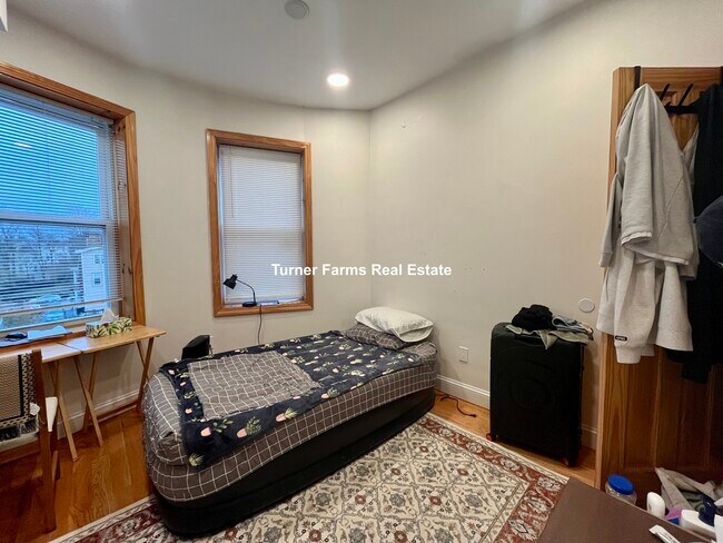 Photo - 20 Winthrop St Unit 3