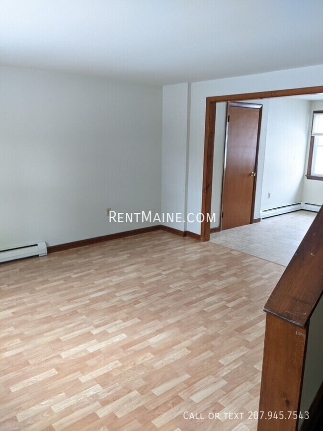 Photo - 13 Hemlock St