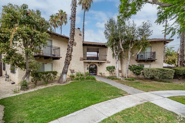 Glencrest Apartments