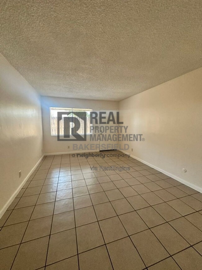 1015 Pacific St Unidad D