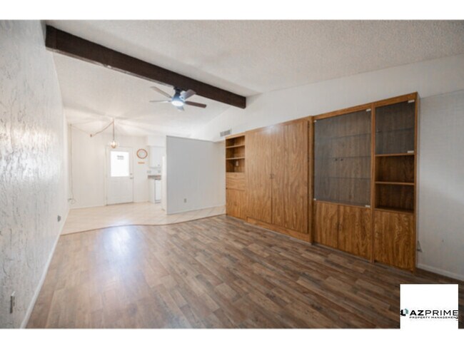 Photo - Experience Resort-style Living in This Stunning Mesa 1/1 End-unit Condo on the 9th Fairway at Arizon