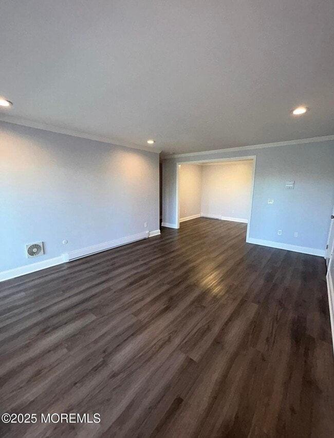 Photo - 330 Shore Dr Unidad B11