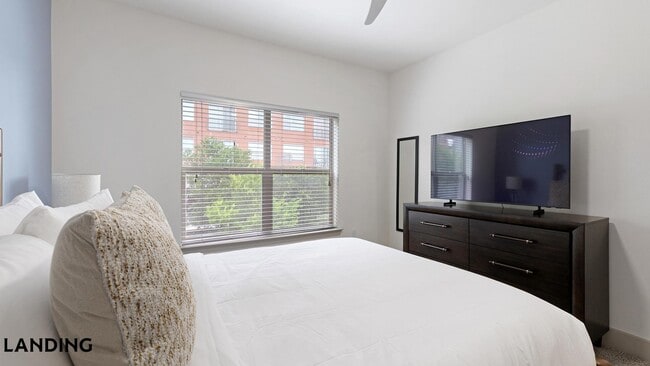 Photo - 660 Yorktown St Unidad 3304