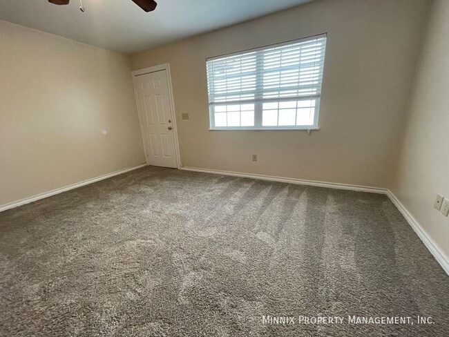 Photo - 1400 5th Ave Unidad B