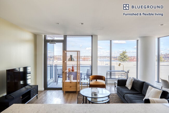 Photo - 602 Terry Ave N Unit FL9-ID553