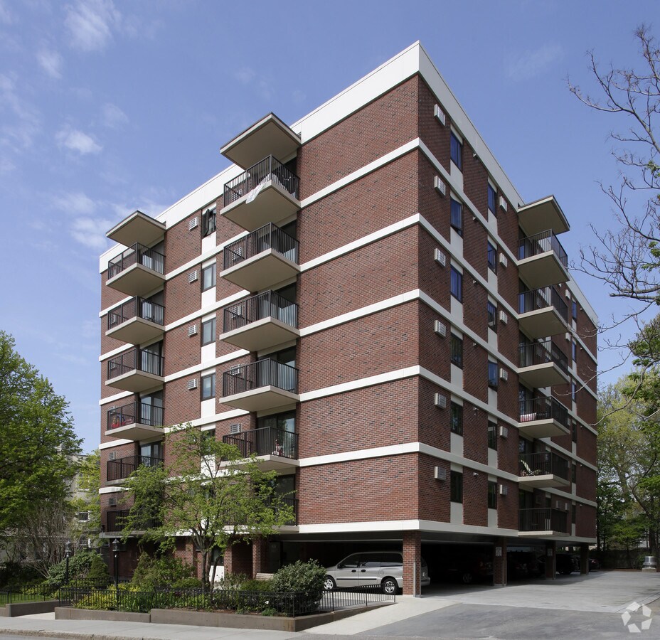 80 Pleasant - 80 Pleasant Apartments