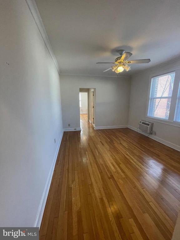 Photo - 1820 Swann St NW Unit 303