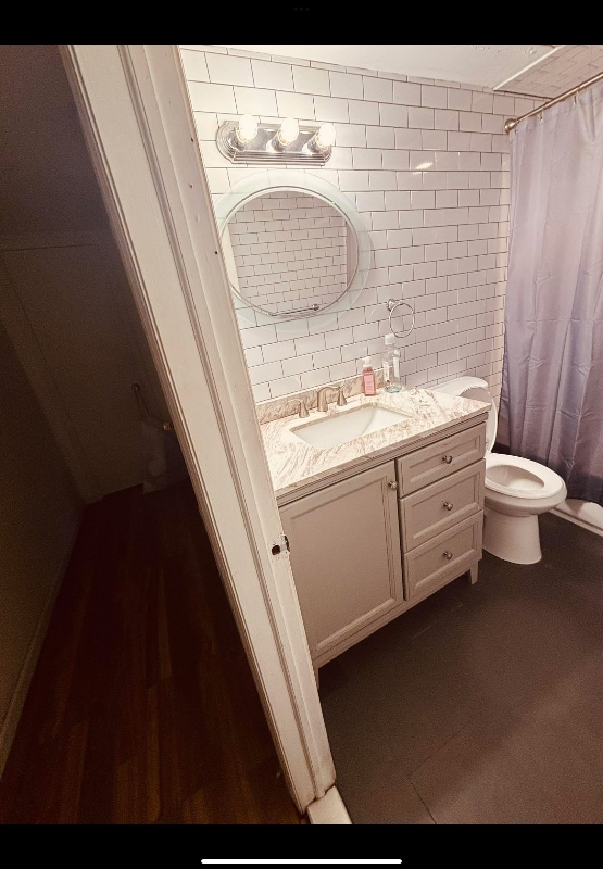 Photo - 587 Darlington Ave