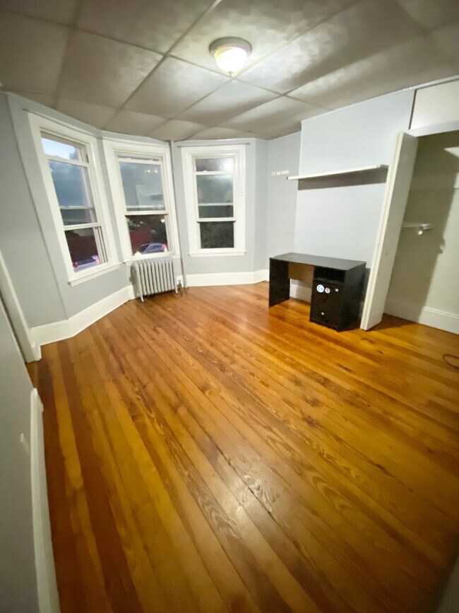 Photo - 846 Huntington Ave Unit 2