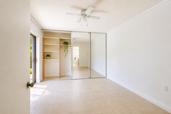Photo - 7424 74th Way