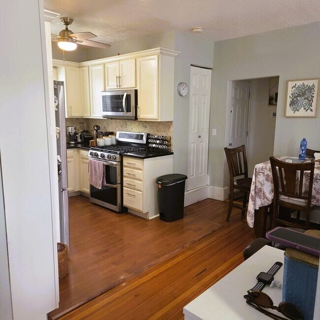 Photo - 25 Acton St Unit 1