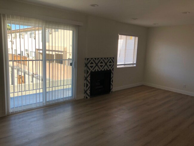 Photo - 2455 Corinth Ave Unit 107