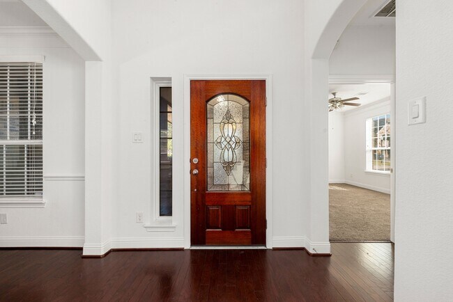 Photo - 22719 Shieldhall Ln