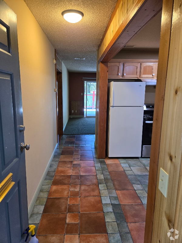Building Photo - 7300 Boris Ct Rental
