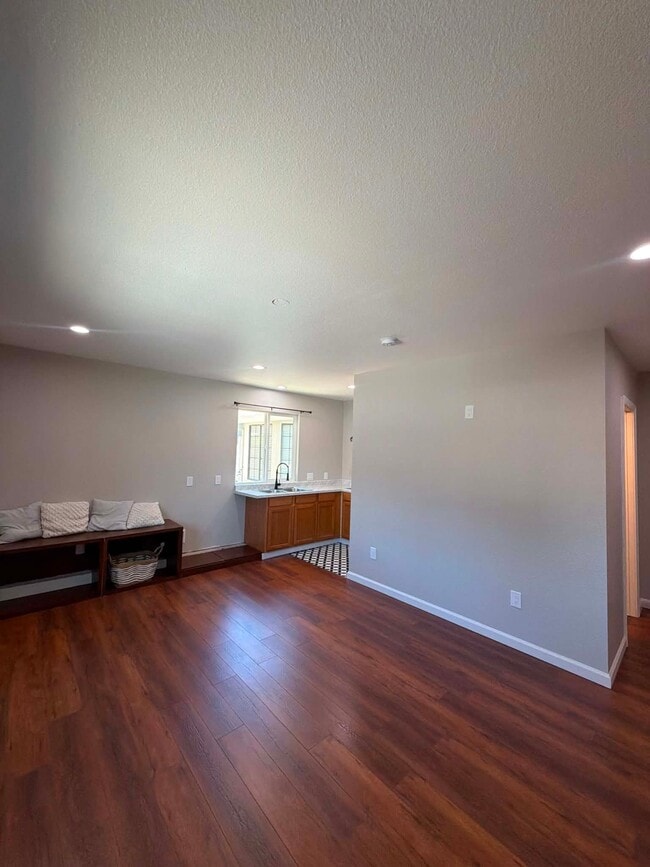 Photo - 1300 Dezzani Ln Unit A