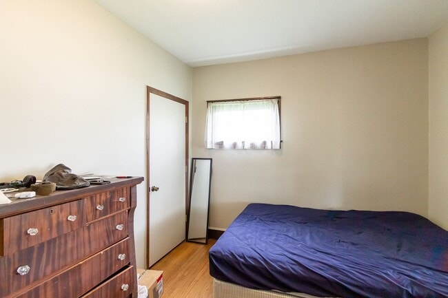 Photo - Close to Campus