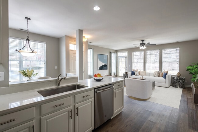 Photo - 2641 Loren Ln