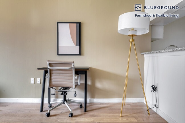 Photo - 1 Union Square South Unidad FL11-ID178