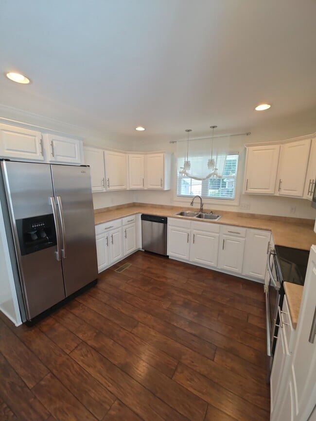 Photo - 117 Phillips Bend Ct