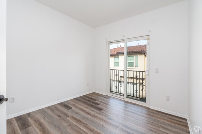 3BR, 3BA - 1,239SF - Third Bedroom