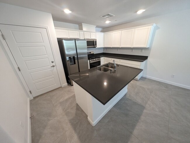 Photo - 3509 Golden Chariot Ave