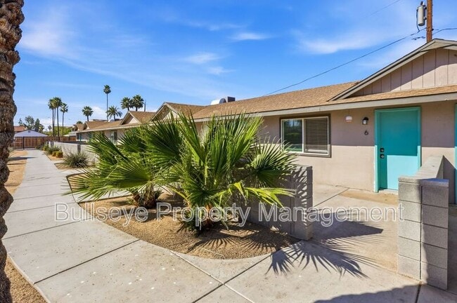 Building Photo - 840 E Turney Ave