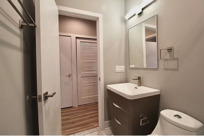 Photo - 1642 Cambridge St Unit A