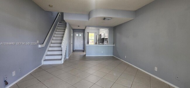 Photo - 211 Mallory Ct