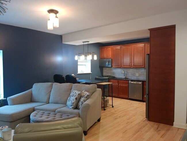 Photo - 6324 S Kimbark Ave Unit 405