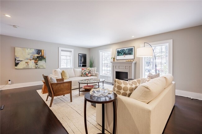 Photo - 230 San Gabriel Dr