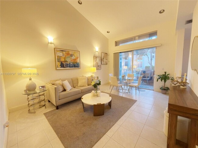 Building Photo - 1122 SW 158th Ave