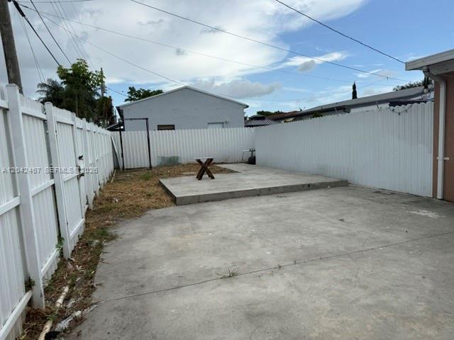 Photo - 397 W 57th St Unidad 3