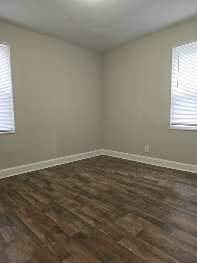 Photo - 417 N Beville Ave
