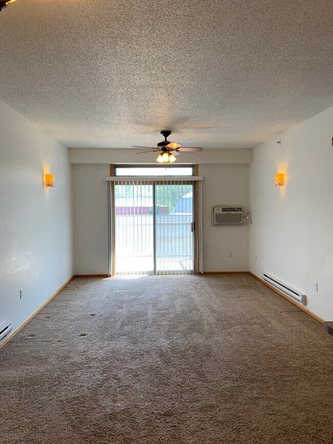 Photo - 3632 Calvert Rd Unidad 213